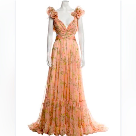 Mac Duggal A-line Back Lace Chiffon Gown - Picture 3 of 8